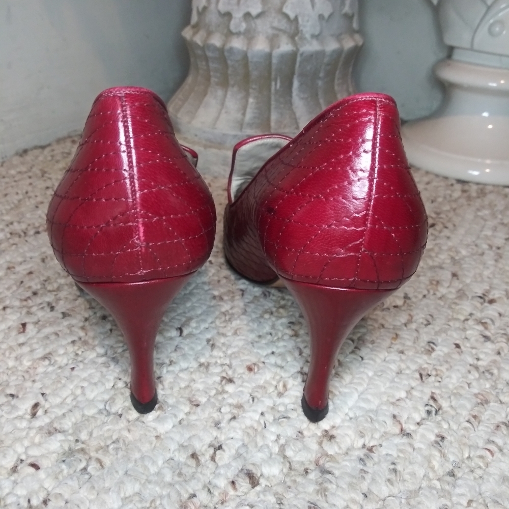 Bally Vintage "Cupid" Ruby Red Quilted Leather Edwardian Style Pumps - Picture 7 of 15